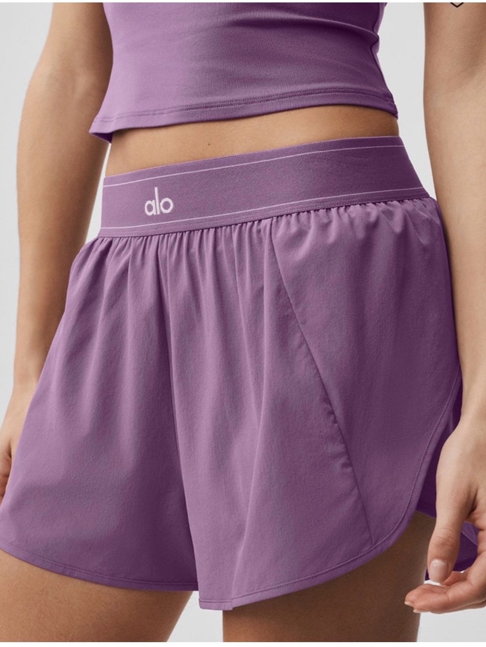 💜 ALO Yoga Match Point Short 💜
